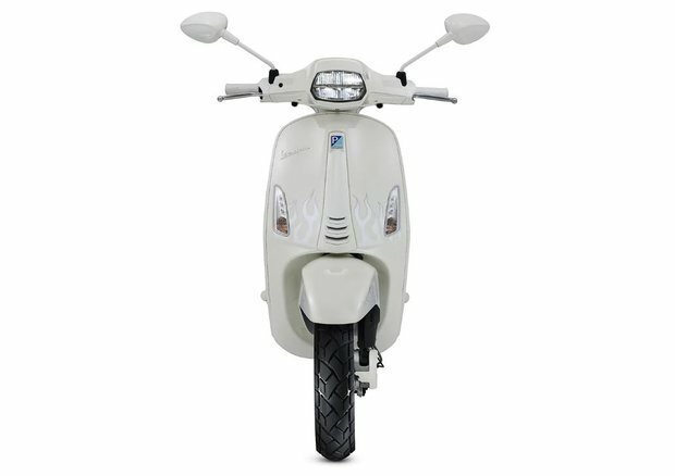  Vespa Sprint S X Justin Bieber 45KMH