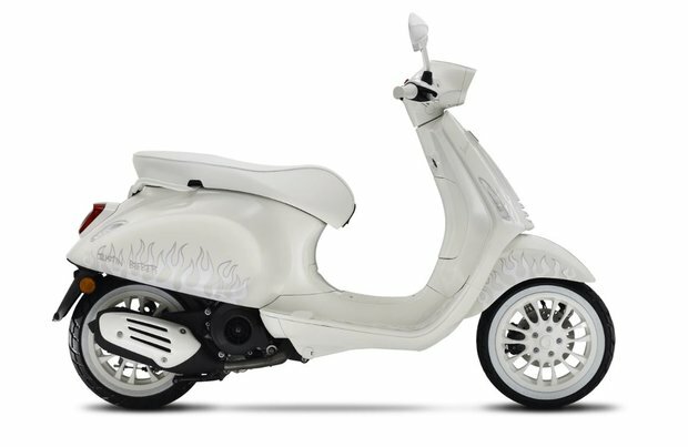  Vespa Sprint S X Justin Bieber 45KMH