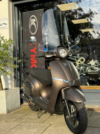 AGM Bromscooter Supreme E4 - Titanium