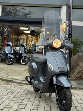 AGM Snorscooter VX50 E4 - Lava Grey