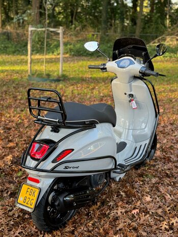  Vespa Bromscooter Sprint 4T - Porsche Kreide  Full Option