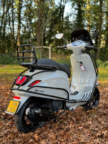  Vespa Bromscooter Sprint 4T - Porsche Kreide  Full Option