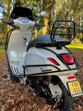  Vespa Bromscooter Sprint 4T - Porsche Kreide  Full Option