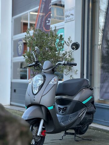 SYM Bromscooter Mio 50 Titanio 