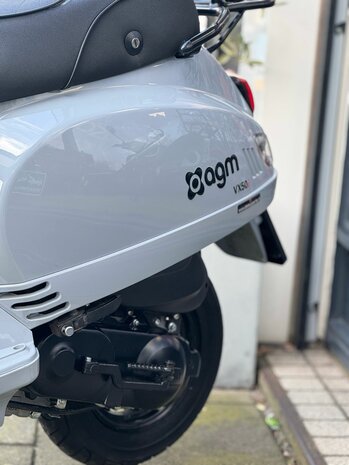 AGM Bromscooter VX50i Nardo Grey