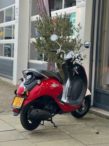 SYM Bromscooter Mio 50 Apple Red