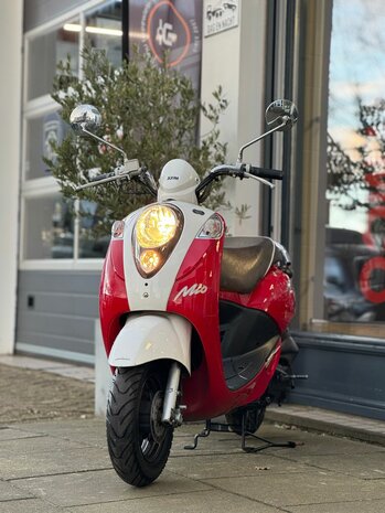 SYM Bromscooter Mio 50 Apple Red